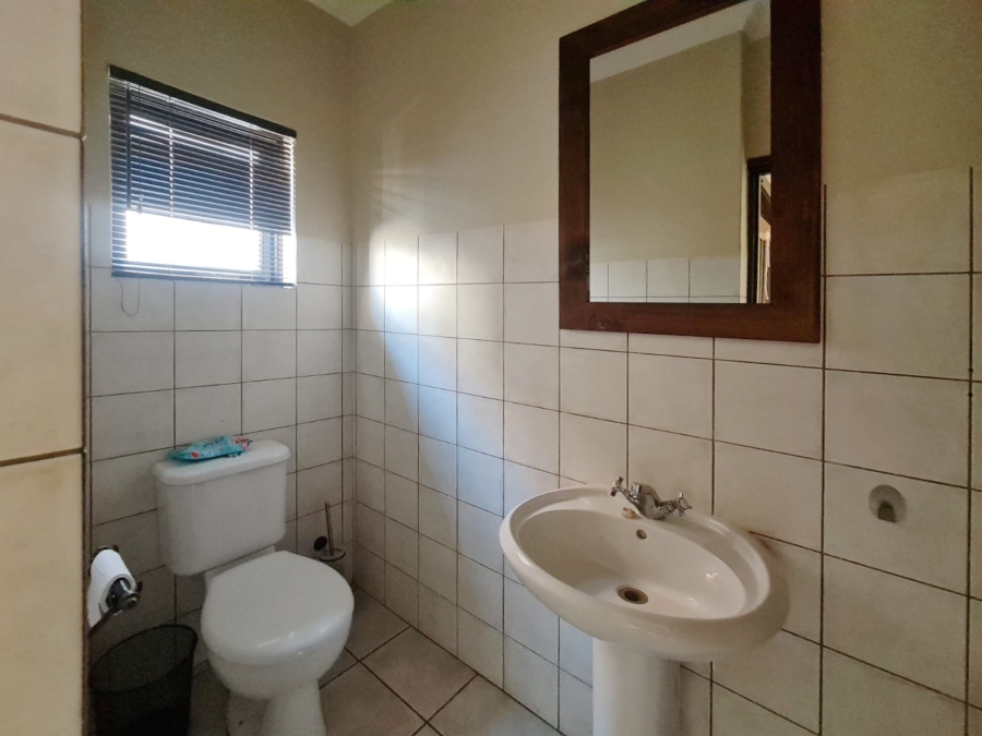 3 Bedroom Property for Sale in Estate D Afrique North West